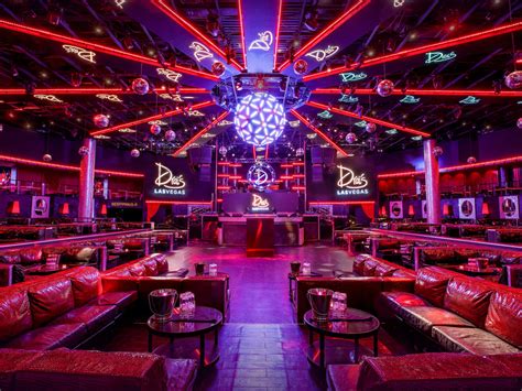 downtown vegas nightclubs